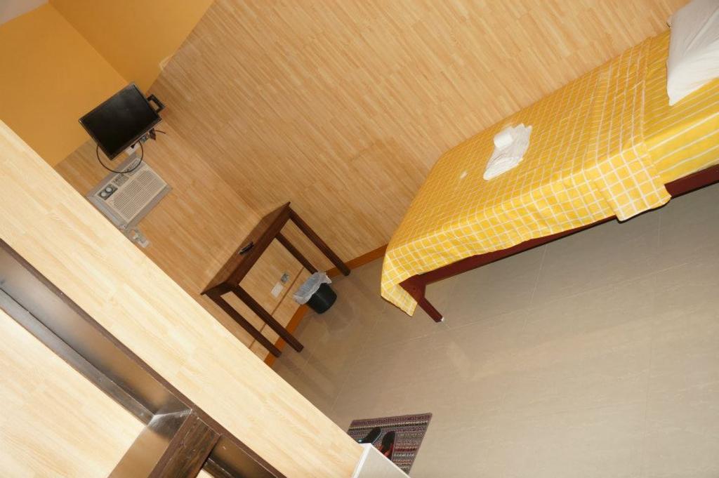 Daylight Inn Davao Quarto foto