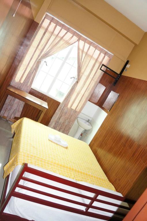 Daylight Inn Davao Exterior foto